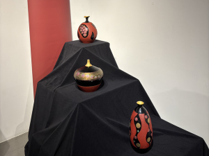 桃園特展│茶氣氤氳、漆光流轉 盧關中以漆藝述說生命哲學!